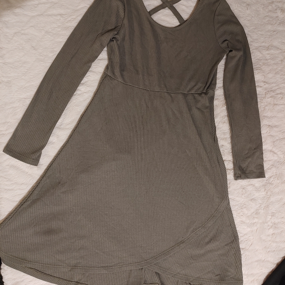 Cute girls dress!